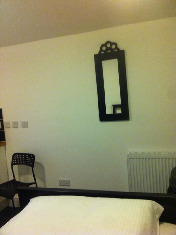 Duke Of Fife Hotel Barking  Quarto foto