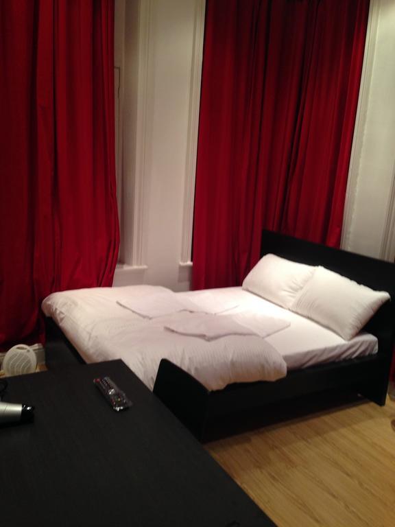 Duke Of Fife Hotel Barking  Quarto foto